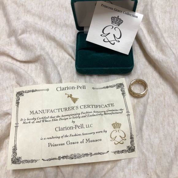 Grace Kelly Princess of Monaco Replica Ring - Picture 5 of 8